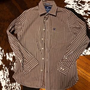 American Eagle men’s button down dress shirt